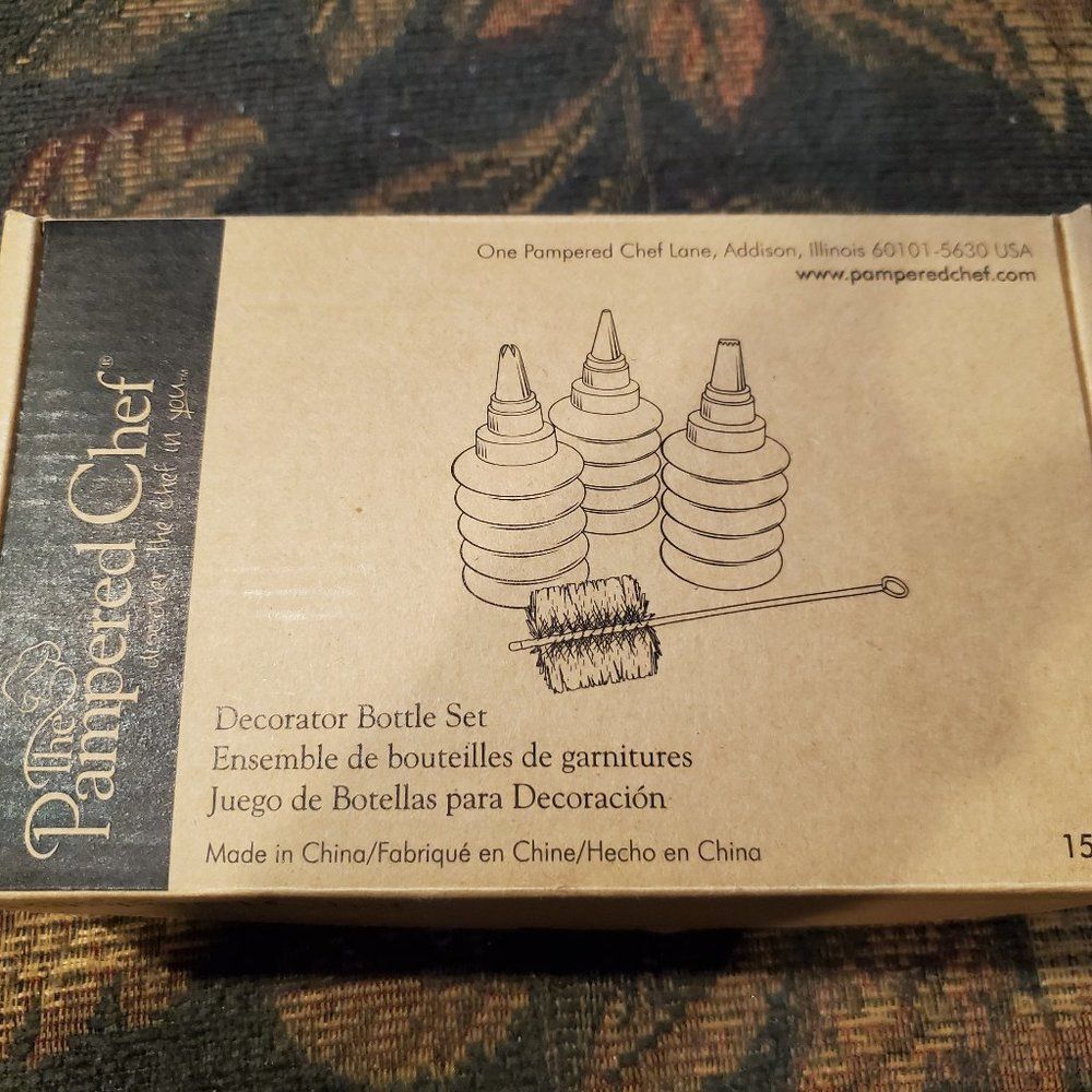 Pampered Chef Decorator Bottle Set #1